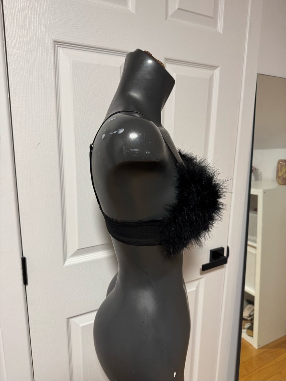 bra - Picture 3 of 4